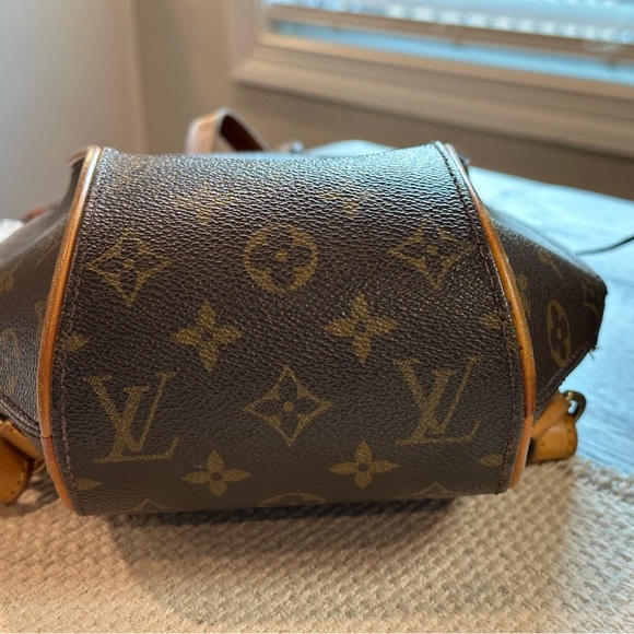 Louis Vuitton Ellipse Backpack Monogram Canvas MI0061. Shoulder bag or backpack. - Picture 11 of 11
